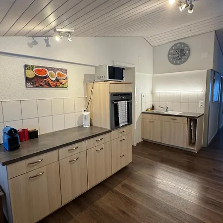 Comfortable Close To Slopes Apartment *